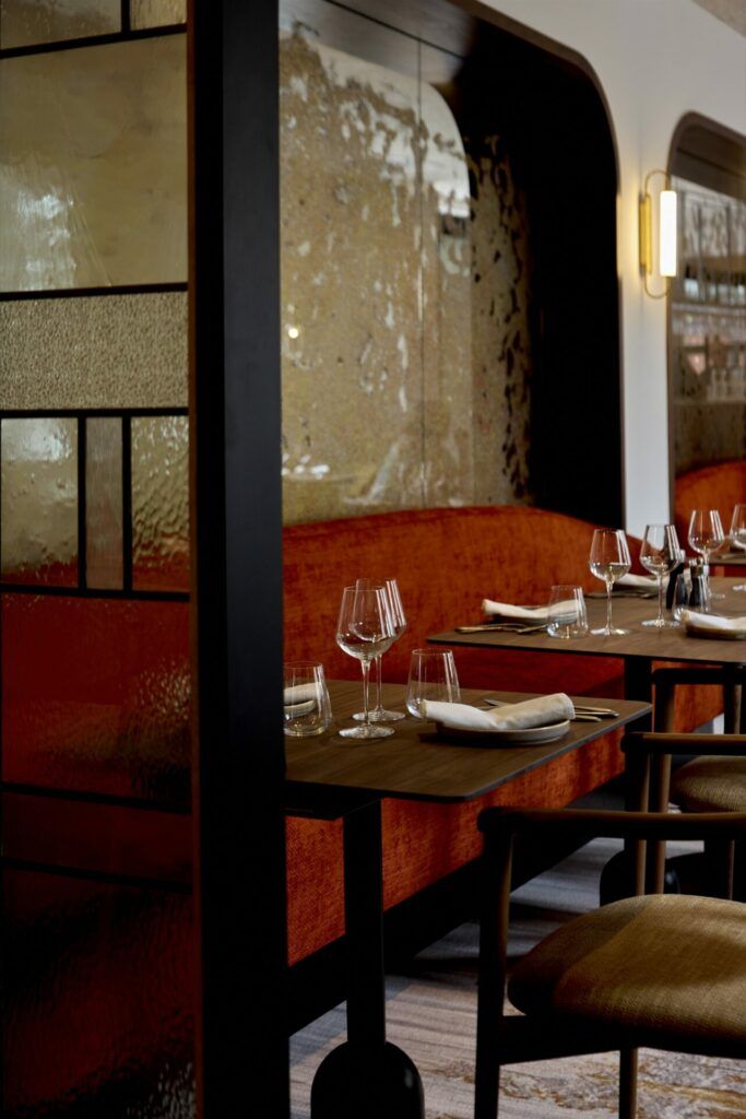 nano restaurant tables